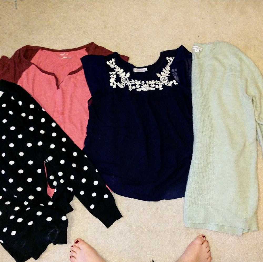 Maternity top bundle